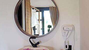 Villa, 1 Bedroom, Private Pool | Bathroom