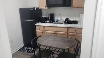Fridge, microwave, coffee/tea maker, toaster