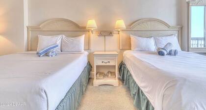 Ocean View Charming condo at Daytona Beach