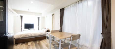 Apartment | Blackout drapes, free WiFi