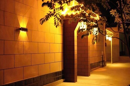 Dunhuang Tranquility Inn