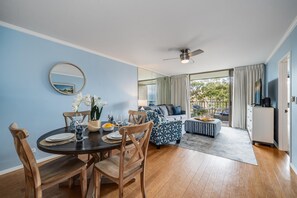 Apartment | 2 bedrooms, Internet - Kahana Manor 608 in Lahaina (Lahaina)