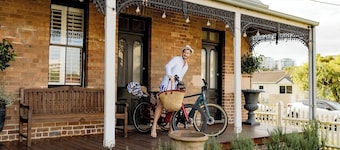 Little Milton Heritage Cottage 5 minutes walk to Harbour,