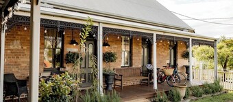 Little Milton Heritage Cottage 5 minutes walk to Harbour,