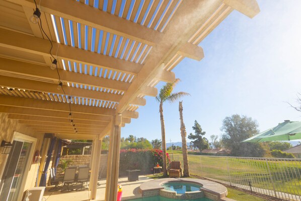 Terrace/patio