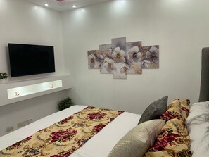 2 bedrooms, WiFi
