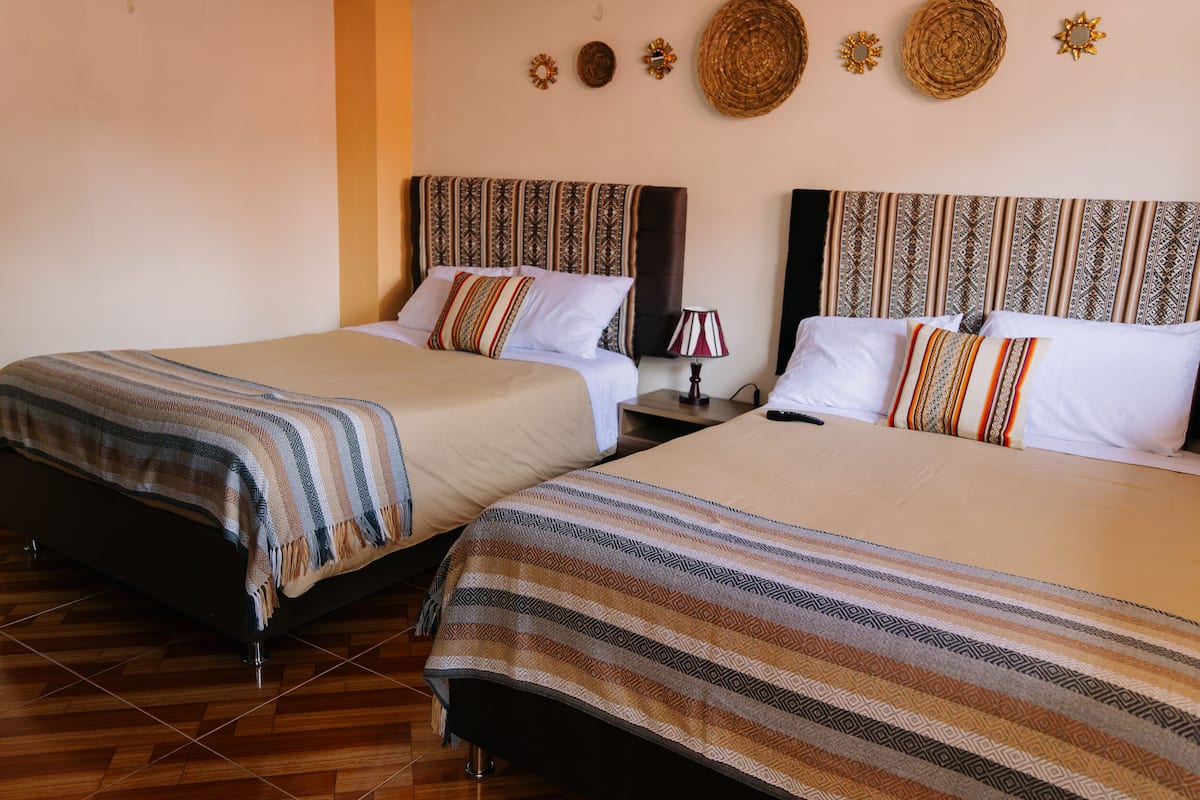 Laptop workspace, free WiFi