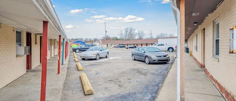 Free self parking