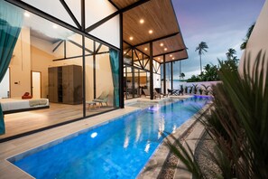 Outdoor pool, pool loungers