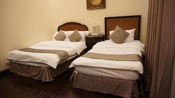 Family Room | Free WiFi, bed sheets