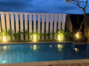 Bahagian luar