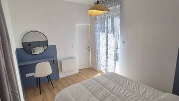 1 Schlafzimmer, Reisekinderbett, WLAN, BettwÀsche