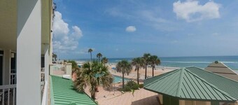 Ocean Front well furnished 1-bedroom condo with great view!