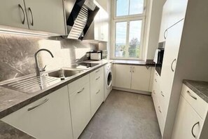 Fridge, microwave, oven, dishwasher