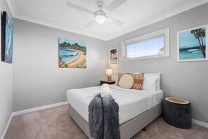 3 bedrooms, desk, iron/ironing board, travel cot