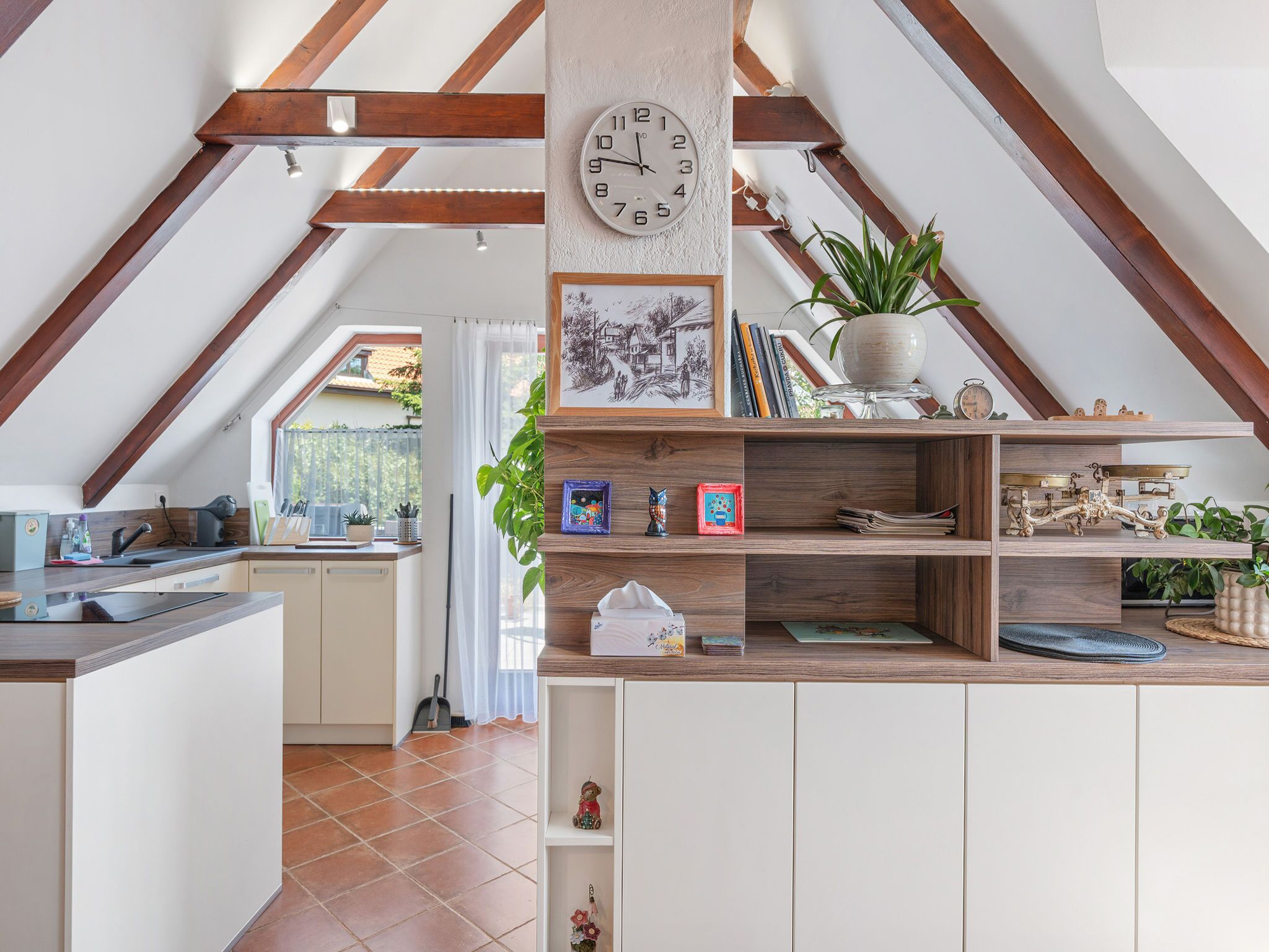 Køleskab, mikrobølgeovn, ovn, opvaskemaskine