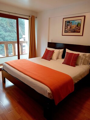 Panoramic Double Room, Mountain View | Free WiFi - El Quetzal Machu Picchu (Machu Picchu)