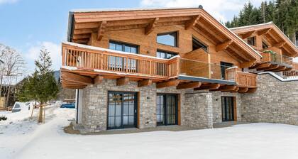 Luxury lodge with a private sauna near Flachau