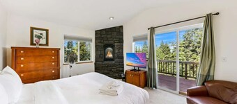 Donner Vistas: Beautiful Views, Weber BBQ, Games