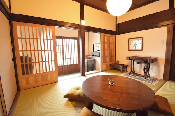 Basic Apartment, Non Smoking | Desk, laptop workspace, blackout drapes, free WiFi