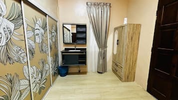 Deluxe tweepersoonskamer, 1 queensize bed | 1 slaapkamer, beddengoed