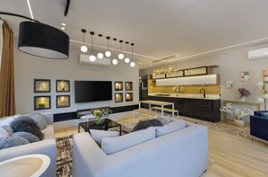 Living area - furnished apartment with beautiful backyard in sheikh zayed (Giza Governorate)