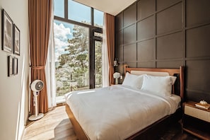 Villa, 4 Bedrooms, Air conditioning, Valley View | 4 bedrooms, iron/ironing board, free WiFi - De Ma'at villa (Da Lat)
