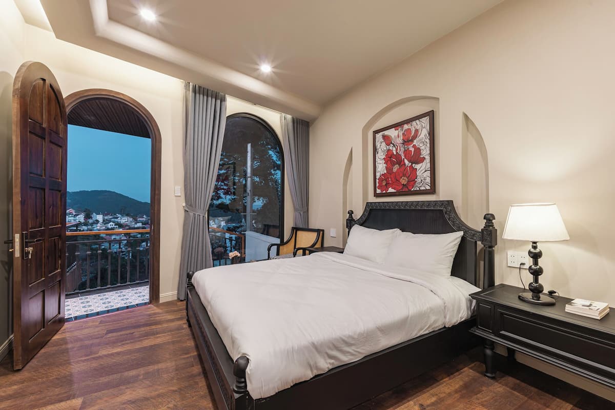 Grand Villa, 4 Bedrooms, Valley View | 4 bedrooms, iron/ironing board, free WiFi