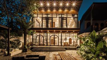 Villa, 4 Bedrooms, Air conditioning, Valley View | Terrace/patio