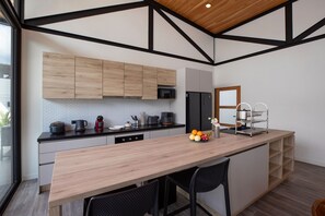 Private kitchen - New 19m Eco Pool Villa Sunset Garden 10 (Rawai)