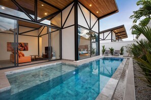 Piscina externa