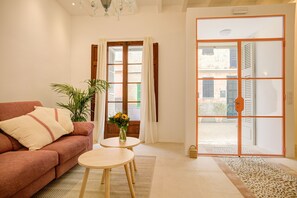 TV - San Francisco by Rentallorca (Petra)