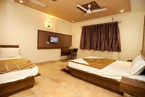 Free WiFi - Hotel Sai Suraj Park (Shirdi)