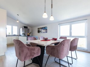 Apartment (Three Bedroom Apartment) | Living room | 32-inch flat-screen TV with cable channels - Cozy Three Bedroom Apartment With Terrace in Zadar (Zadar)