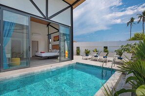 Outdoor pool, sun loungers - New 17m Eco Pool Villa Sunset Garden 12 (Rawai)