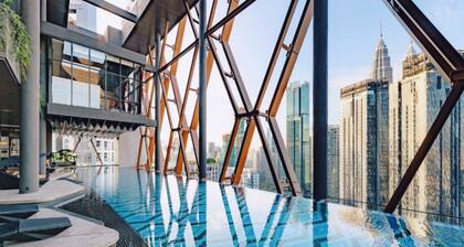 Scarletz Suites KLCC by Purple Orchid