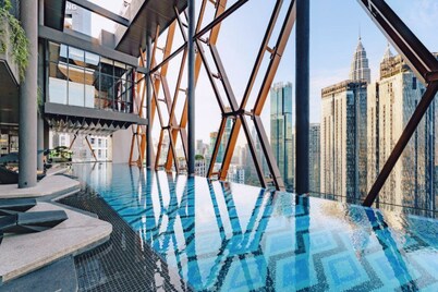 Scarletz Suites KLCC by Purple Orchid