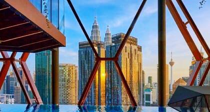 Scarletz Suites KLCC by Purple Orchid