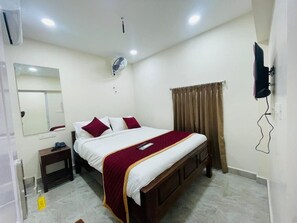 Premium bedding, free WiFi, bed sheets