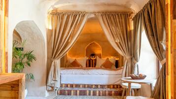 Royal Room | 1 bilik tidur, peralatan tempat tidur premium, gebar bulu kapas