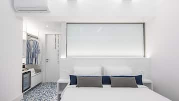 Chambre Double Deluxe, balcon, vue mer | Draps en coton égyptien, literie de qualité supérieure