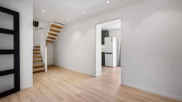 House, 3 Bedrooms, Terrace, Mountain View | Interior