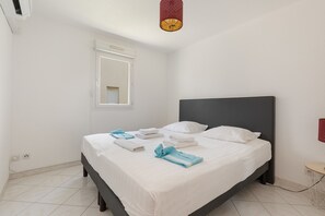 3 Schlafzimmer, Bügeleisen/Bügelbrett, kostenloses WLAN, Bettwäsche