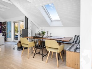 Dining - "Hughe" - 1.3km from the sea by Interhome (Græsted)