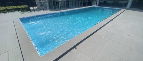 Alberca al aire libre