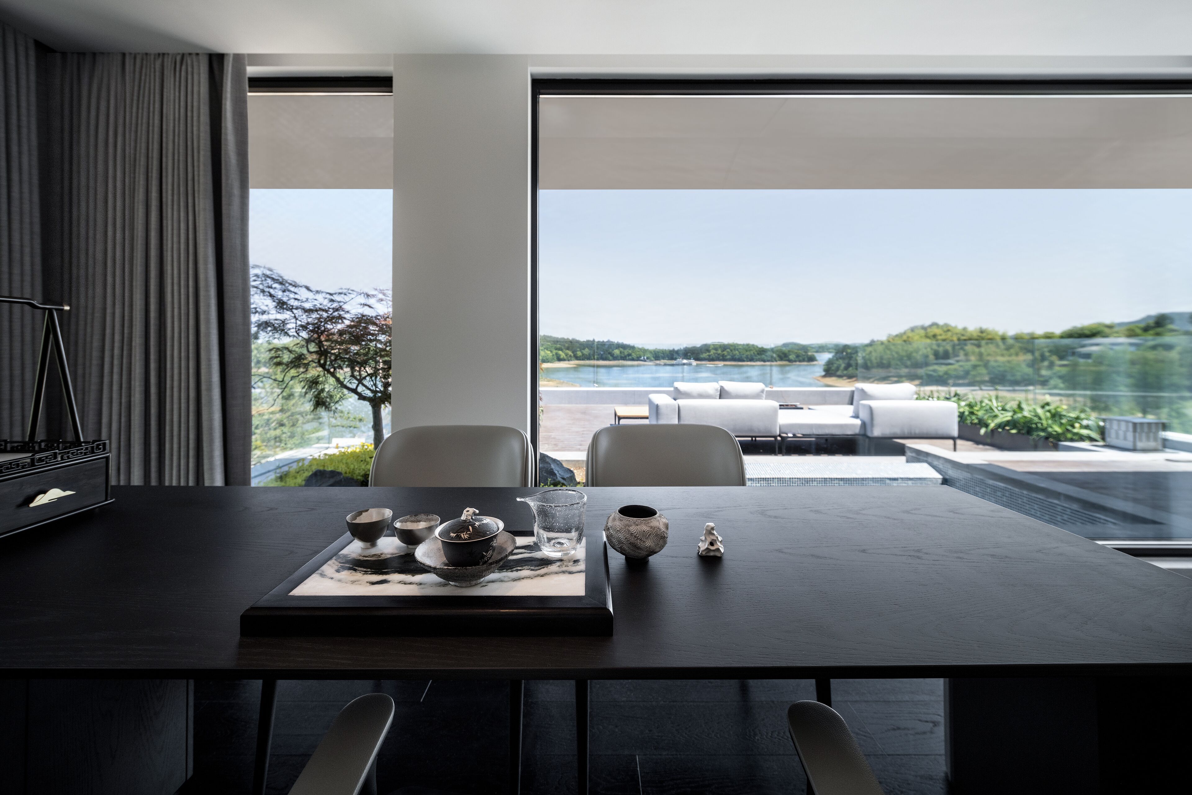 尊貴套房, 湖景 | 高級寢具、羽絨被、迷你吧、獨特設計