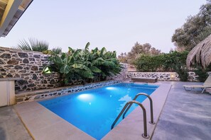 Outdoor pool - Villa Evgenia - Serenity (Petrokefali)