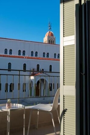 Comfort Apartment, Balcony, City View | Terrace/patio