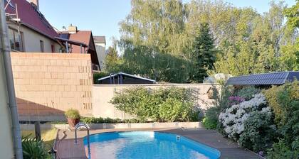 Ferienwohnung 'Auenweg' mit Gemeinschaftspool, Gemeinschaftsgarten und Wi-Fi