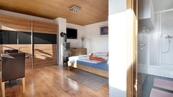 1 camera, Wi-Fi gratuito, lenzuola